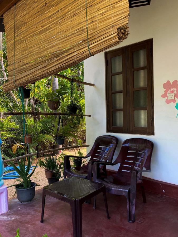 Elena Garden Resort And Restaurant Trincomalee Exterior foto