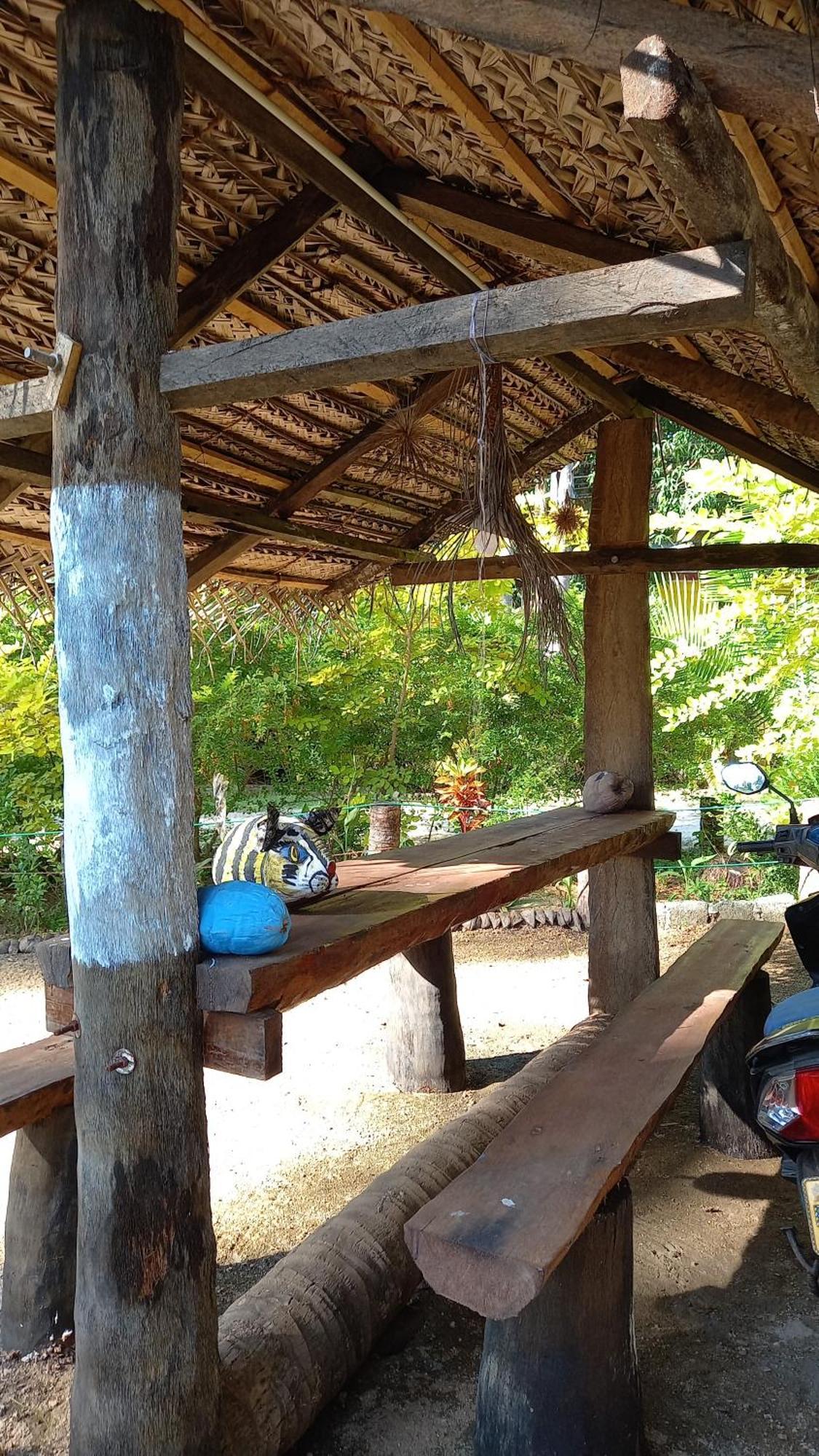 Elena Garden Resort And Restaurant Trincomalee Exterior foto