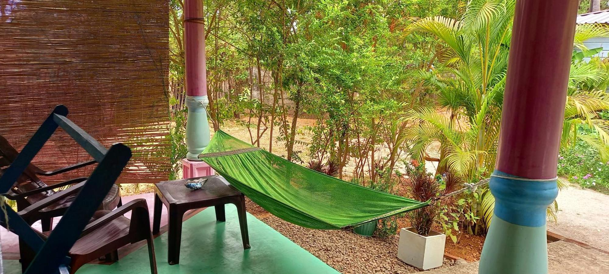 Elena Garden Resort And Restaurant Trincomalee Exterior foto